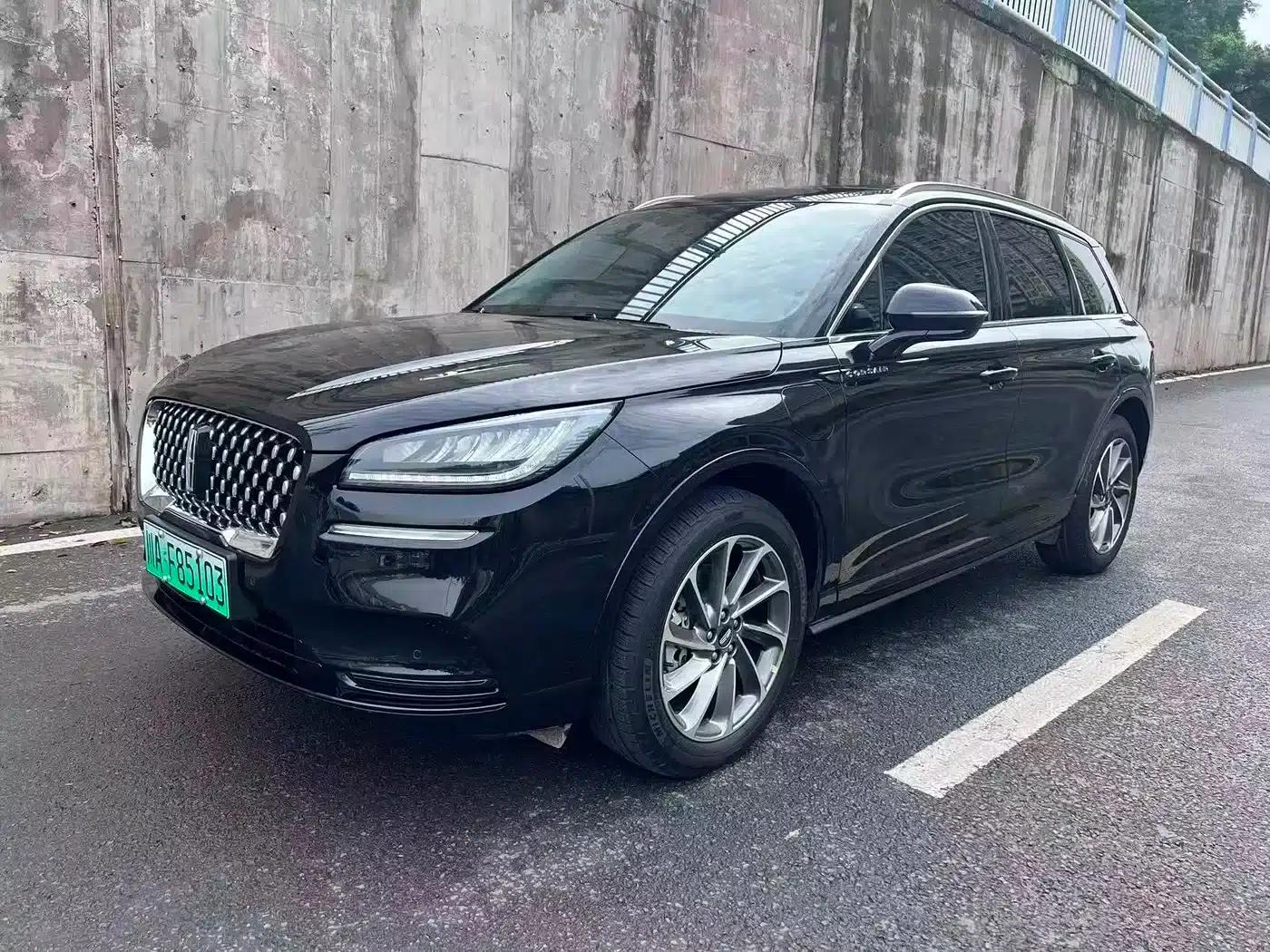 Adventurer New Energy 2021 PHEV 4WD e-Enjoy Edition — миниатюра 1
