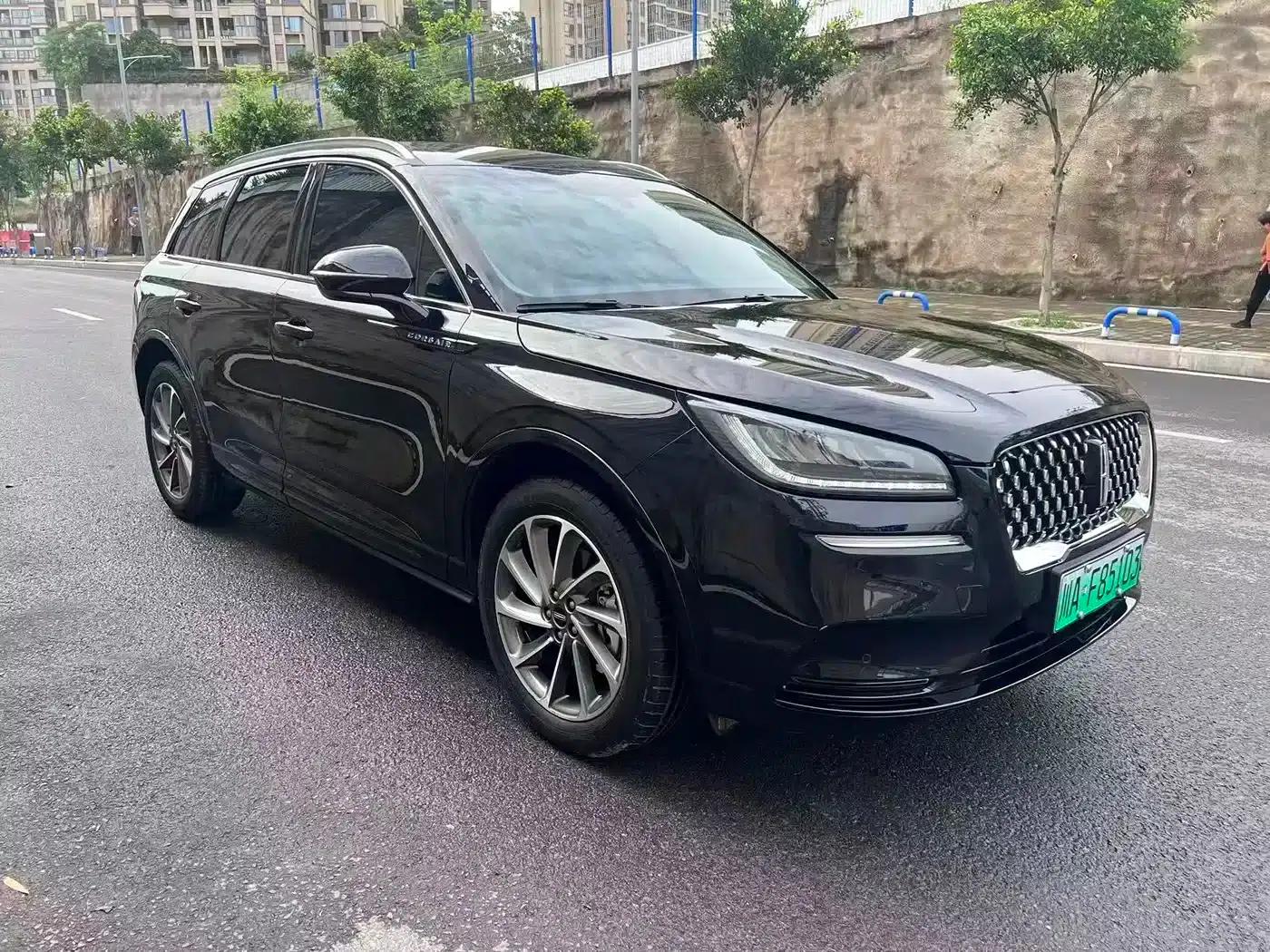 Adventurer New Energy 2021 PHEV 4WD e-Enjoy Edition — миниатюра 3