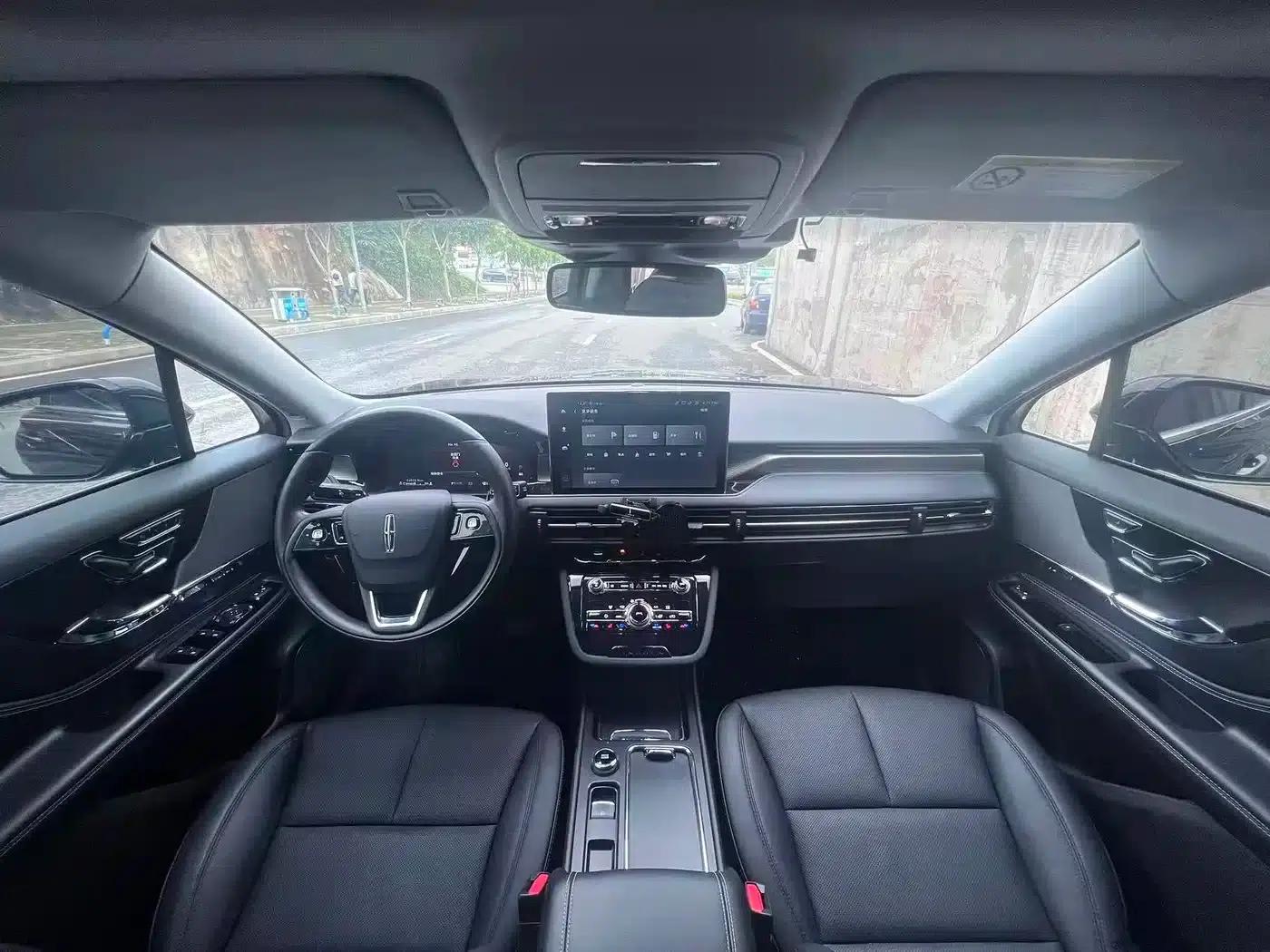 Adventurer New Energy 2021 PHEV 4WD e-Enjoy Edition — миниатюра 5