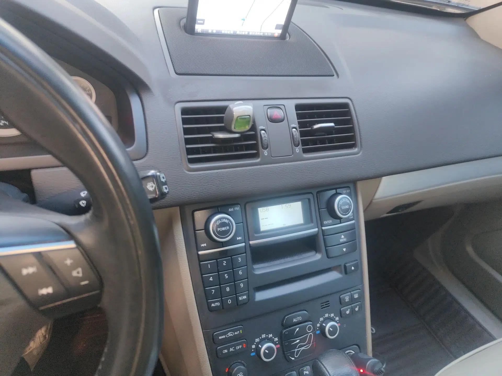 Volvo XC Classic 2014 T5 Luxury Edition — миниатюра 12