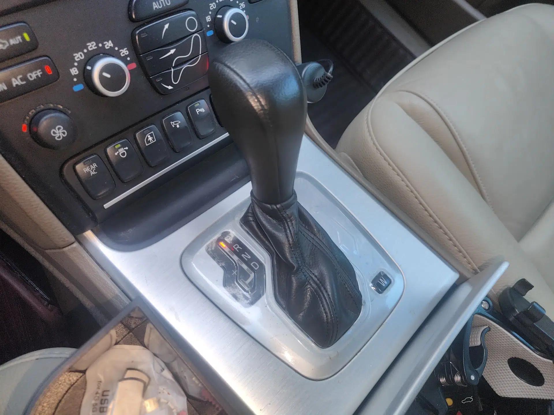Volvo XC Classic 2014 T5 Luxury Edition — миниатюра 13