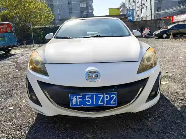 Mazda3 Axela 2015 Sedan 1.6L Automatic Elite