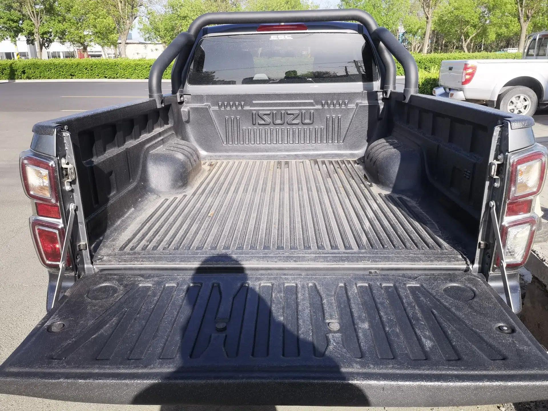 Isuzu D-MAX 2023 2.5T Automatic Two-Wheel Drive Diesel Navigation Edition Long Wheelbase — миниатюра 22