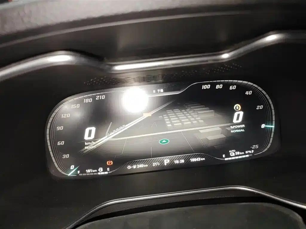 MG6 PHEV 2021 1.5T Hybrid X POWER Master Edition — миниатюра 12