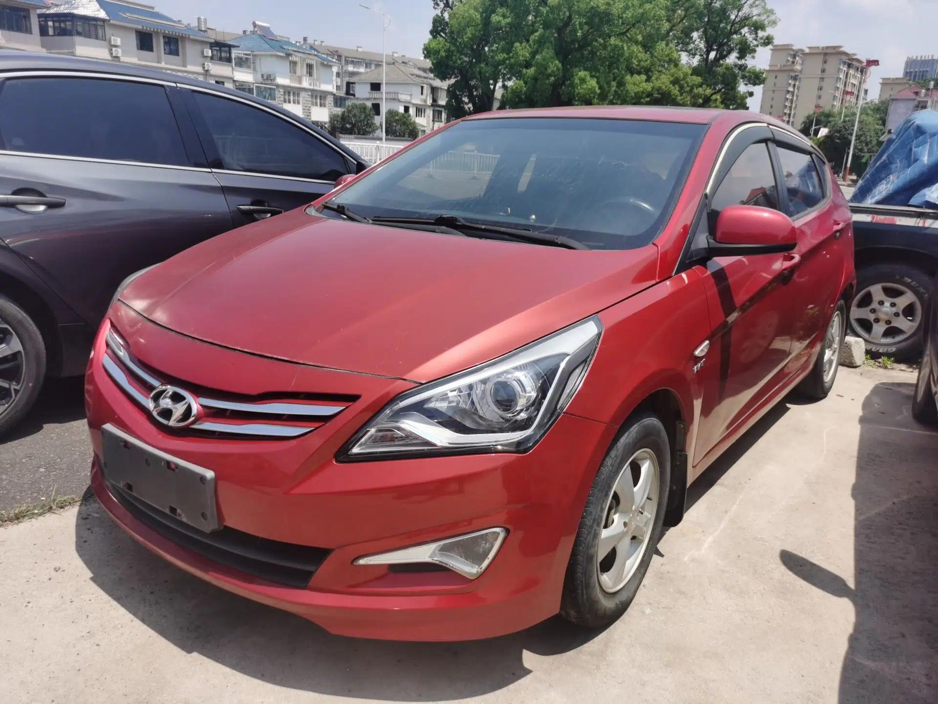 Hyundai Verna Ray 2014 1.4L Automatic GLX — миниатюра 1