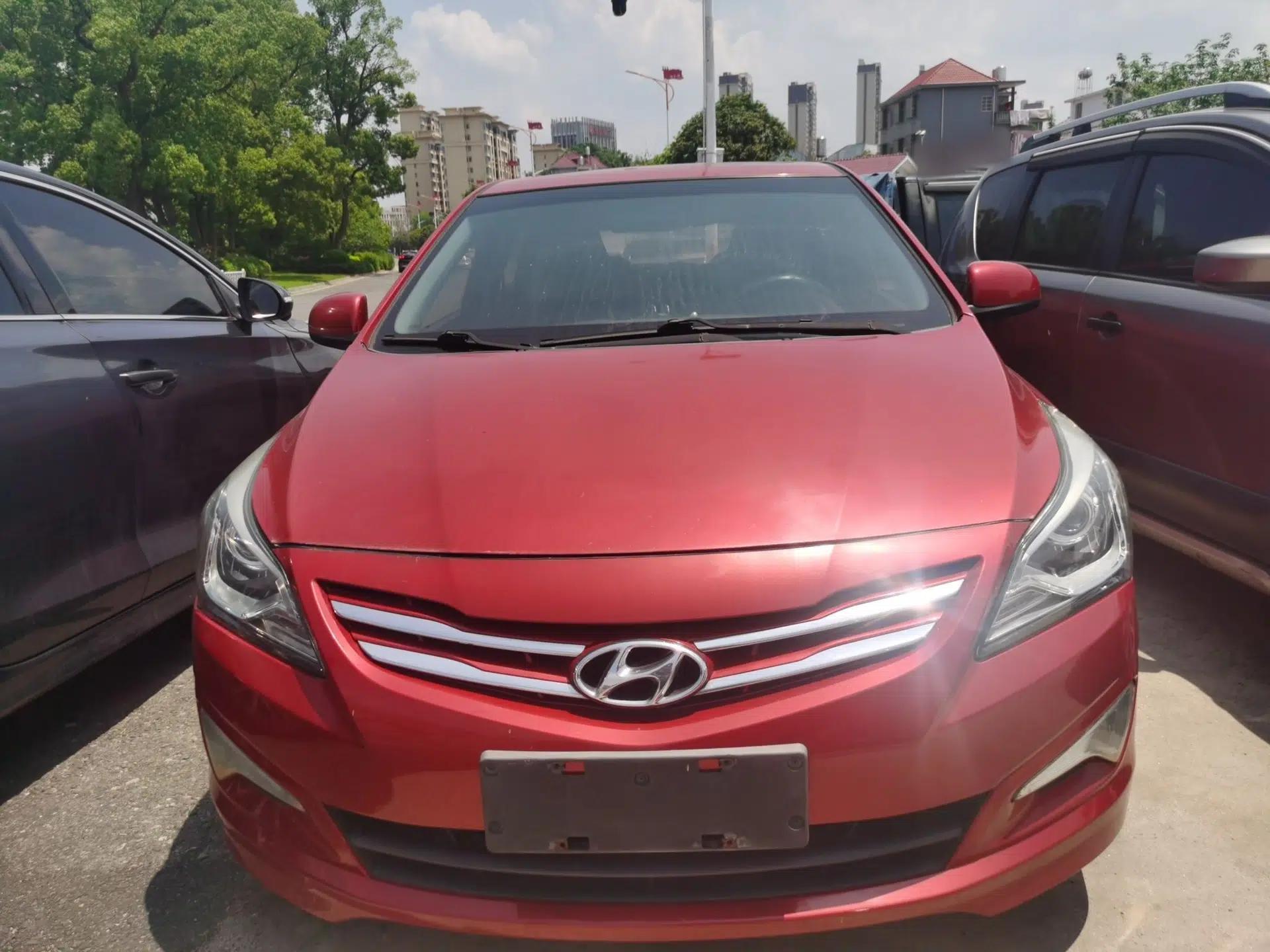 Hyundai Verna Ray 2014 1.4L Automatic GLX — миниатюра 2