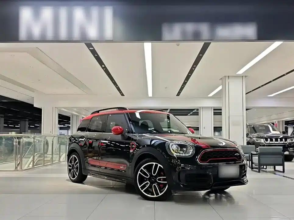 MINI JCW COUNTRYMAN 2018 2.0T JOHN COOPER WORKS A — миниатюра 21