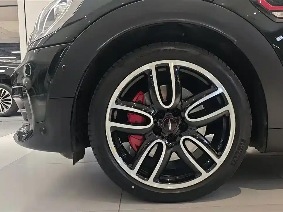 MINI JCW COUNTRYMAN 2018 2.0T JOHN COOPER WORKS A — миниатюра 27