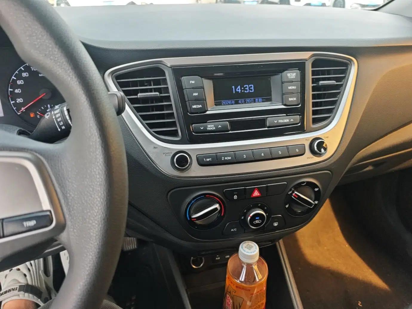 Hyundai Verna RV 2017 1.4L Manual Cool Edition GLS China V Emission Standard — миниатюра 15