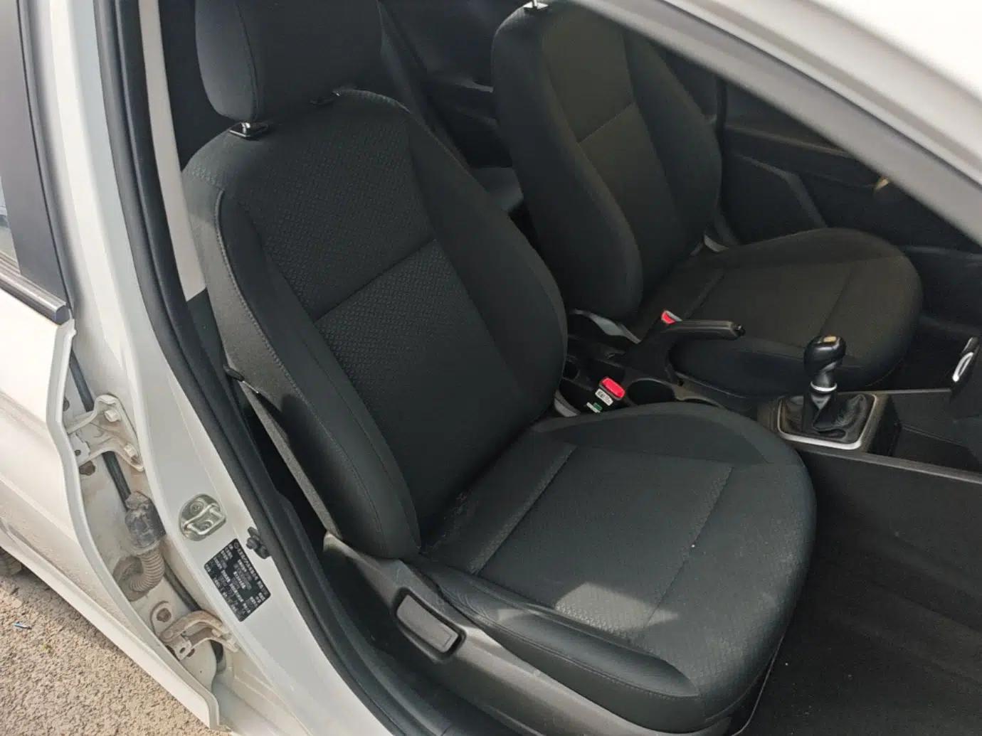 Hyundai Verna RV 2017 1.4L Manual Cool Edition GLS China V Emission Standard — миниатюра 23