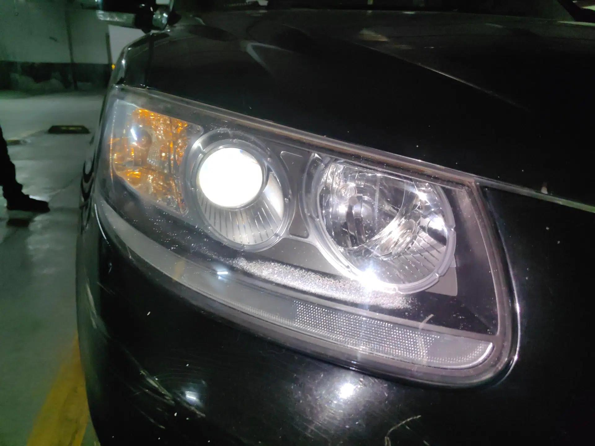 Hyundai Santa Fe Classic 2012 2.4 Luxury Edition Five-Seater Two-Wheel Drive — миниатюра 7