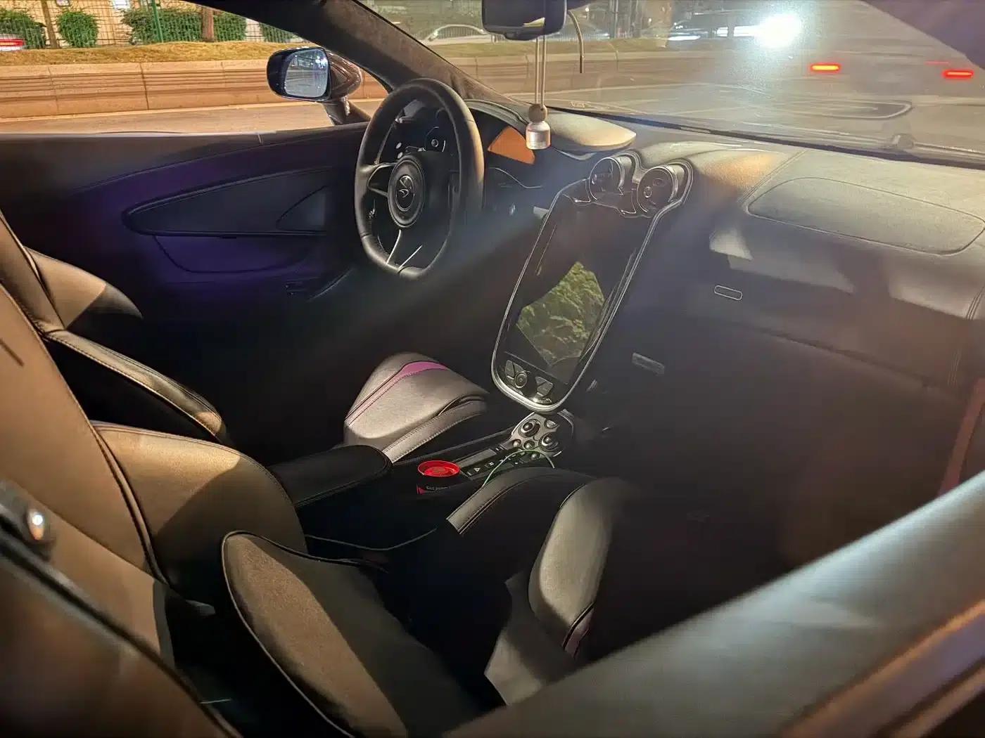 McLaren 540C 2015 3.8T Coupe — миниатюра 11