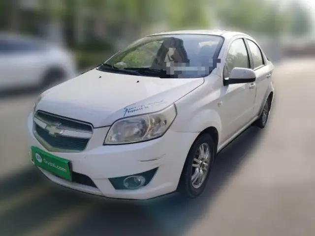 Chevrolet Lova 2010 1.4 MT Fengdu Version