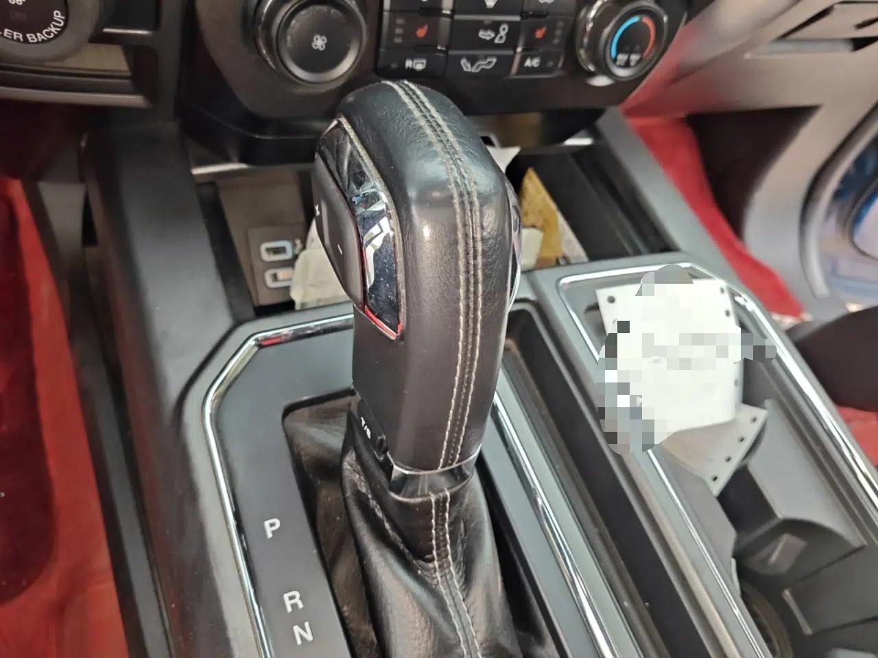 Ford F-150  — миниатюра 15