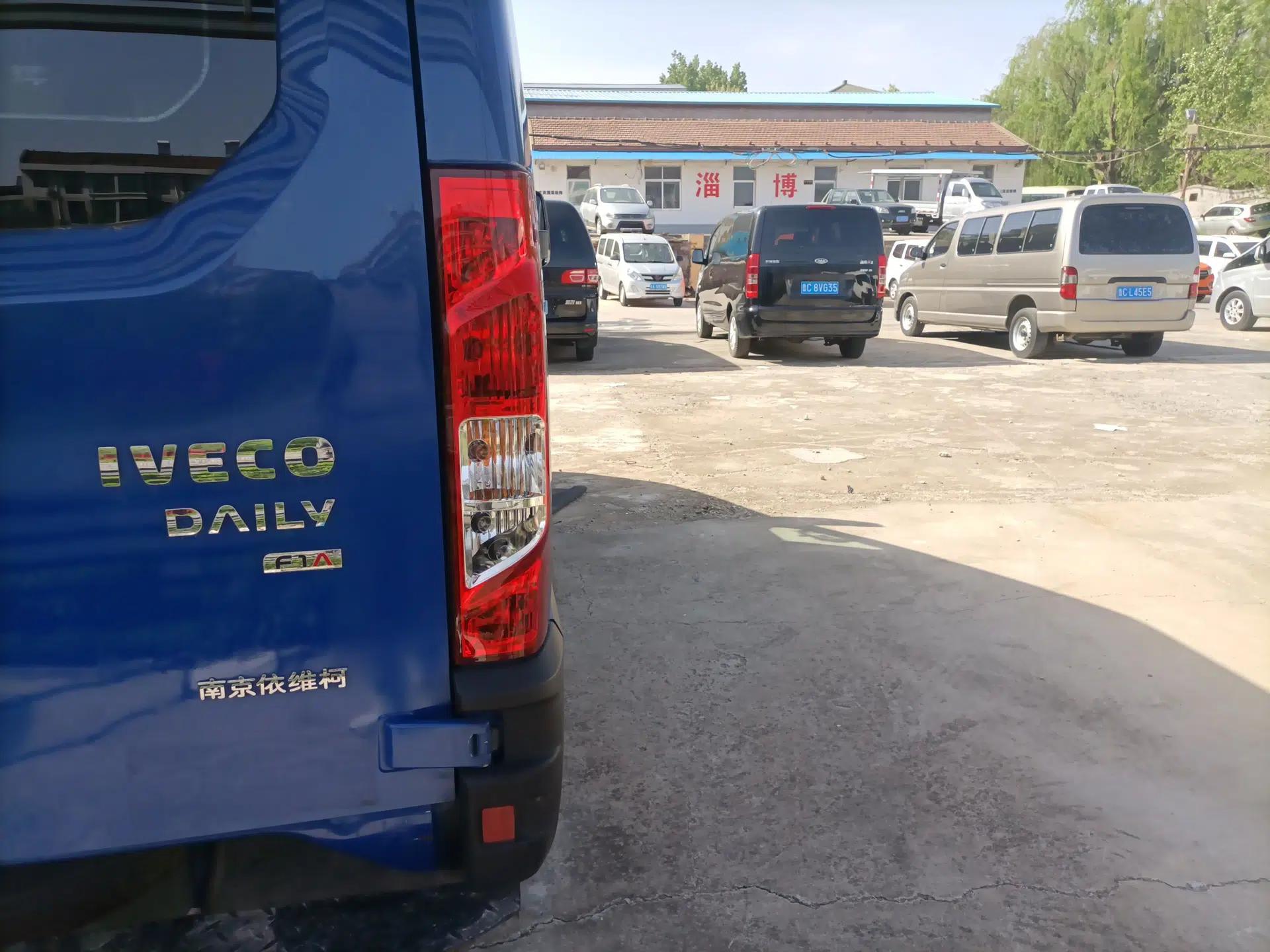 Iveco Eurocargo 2021 2.0T Manual Super Rui Short Wheelbase High-Roof Manual Door F1A — миниатюра 7
