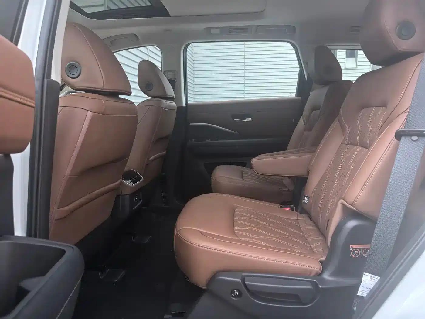 2024 Volkswagen Land Cruiser 380VC-TURBO 4WD Supreme Edition (6-seater) — миниатюра 11