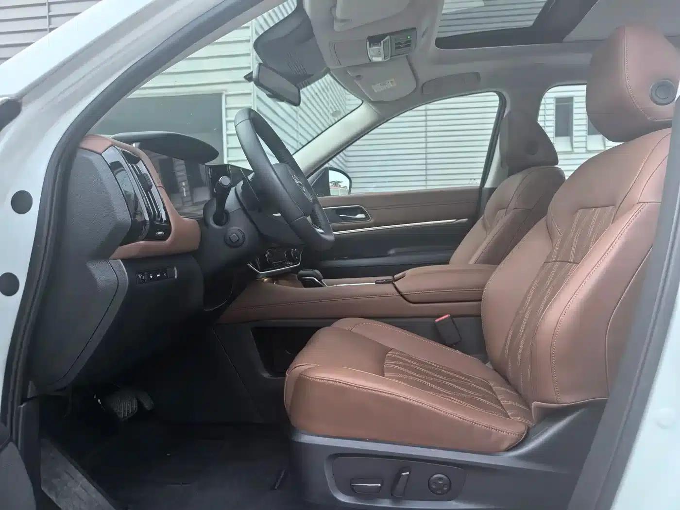 2024 Volkswagen Land Cruiser 380VC-TURBO 4WD Supreme Edition (6-seater) — миниатюра 8