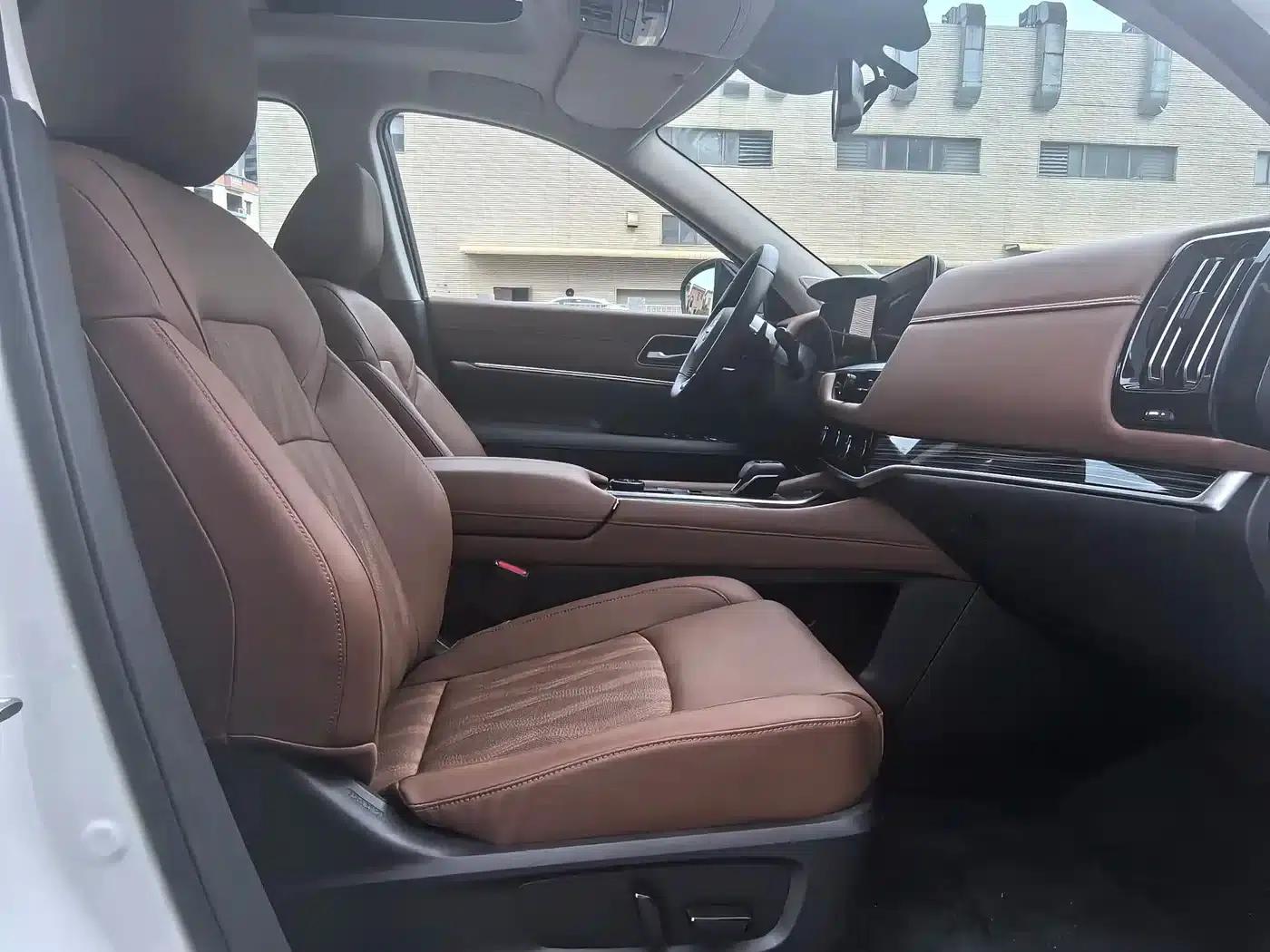 2024 Volkswagen Land Cruiser 380VC-TURBO 4WD Supreme Edition (6-seater) — миниатюра 9