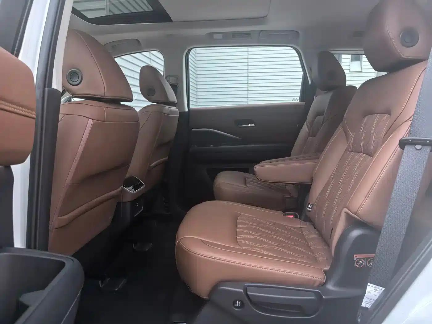 2024 Volkswagen Land Cruiser 380VC-TURBO 4WD Supreme Edition (6-seater) — миниатюра 10