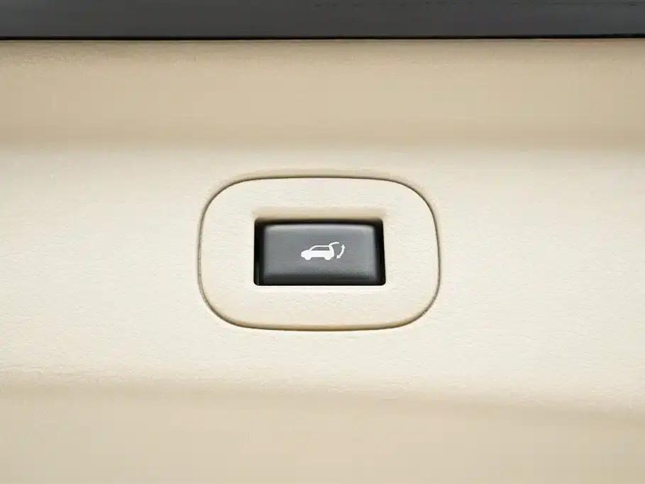 Quest 2015 3.5L SL — миниатюра 29
