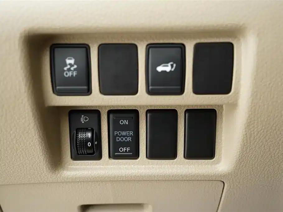 Quest 2015 3.5L SL — миниатюра 9