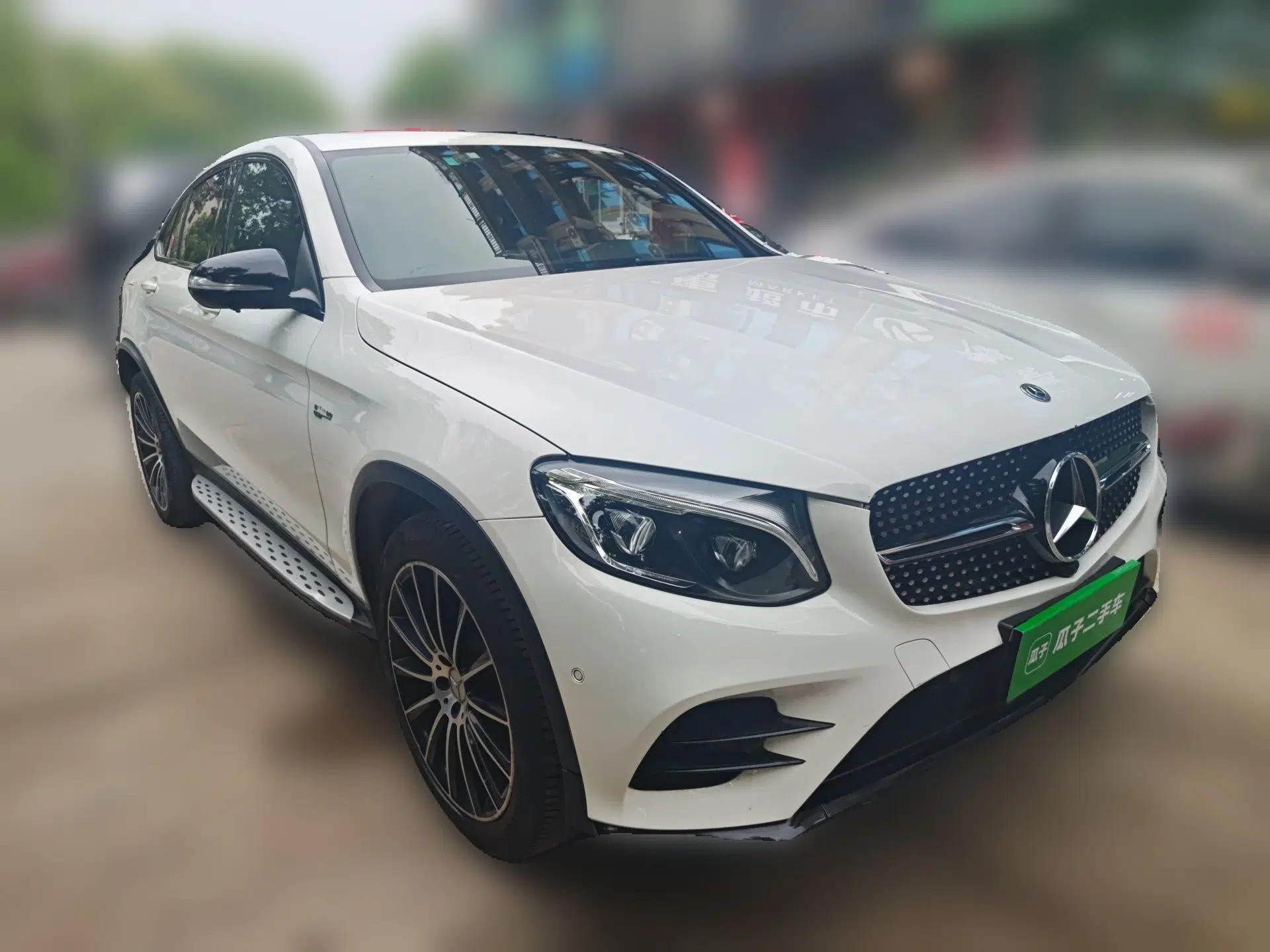Mercedes-Benz GLC Coupe AMG 2017 AMG GLC 43 4MATIC Coupe SUV — миниатюра 3