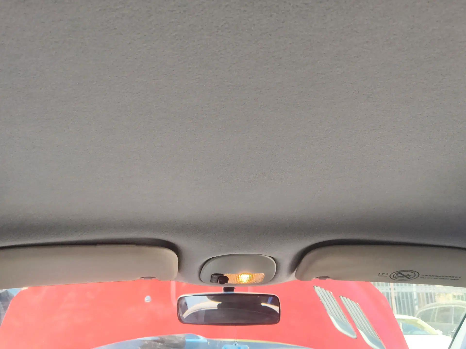Peugeot 207 2011 Hatchback 1.4L Manual Yule Edition — миниатюра 19