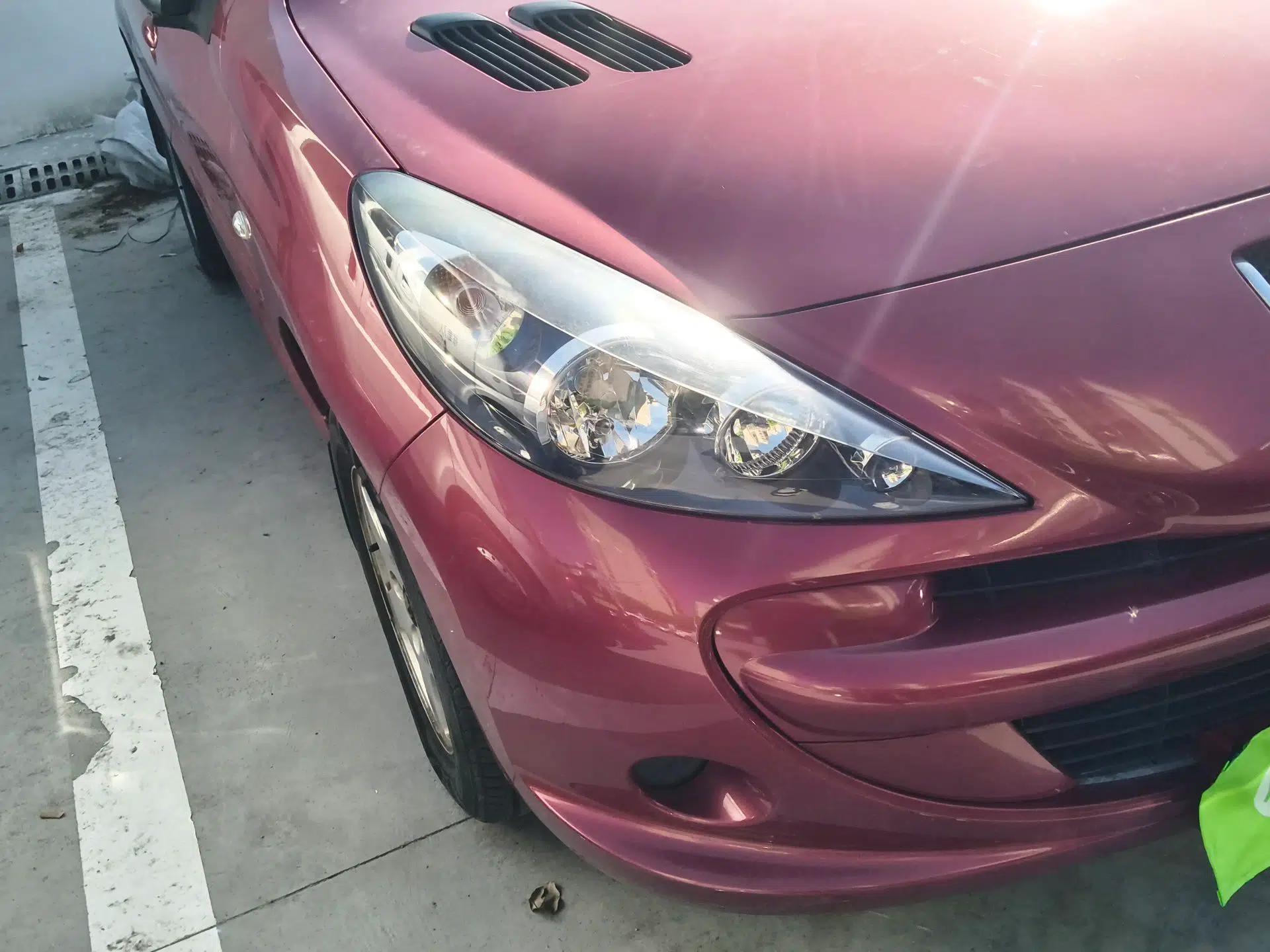 Peugeot 207 2011 Hatchback 1.4L Manual Yule Edition — миниатюра 7