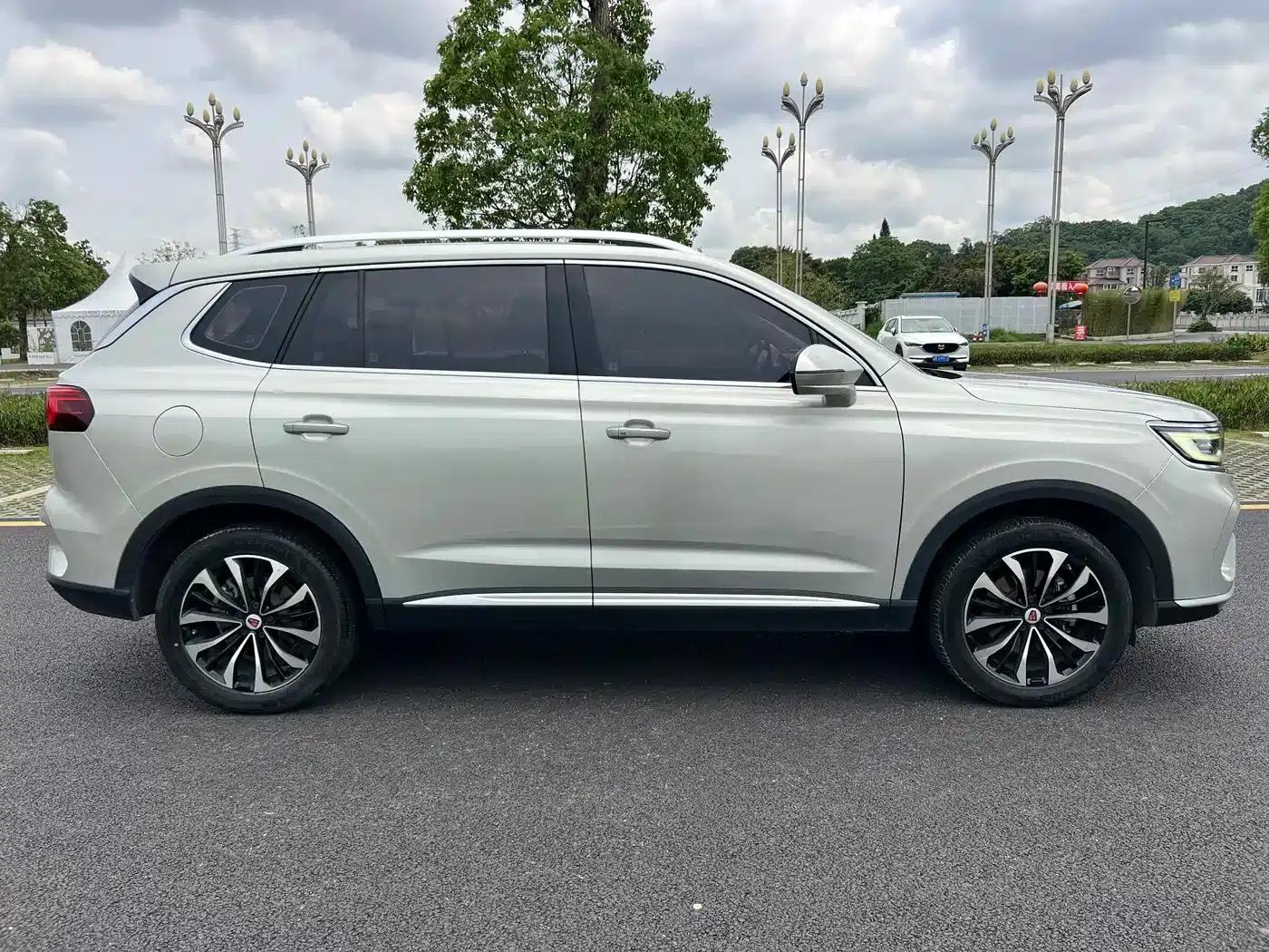 Roewe RX5 eMAX 2020 500PHEV 4G Connected Luxury Edition — миниатюра 7