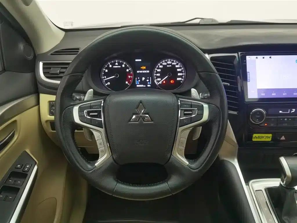 2018 Pajero Sport (Imported) 3.0L Parallel Import — миниатюра 14