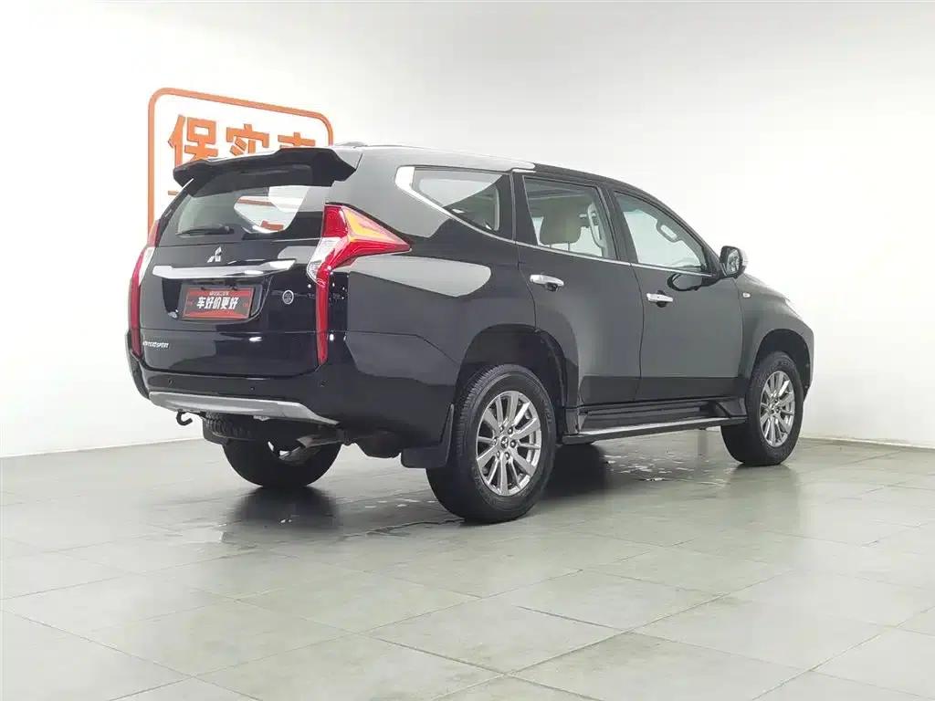 2018 Pajero Sport (Imported) 3.0L Parallel Import — миниатюра 3