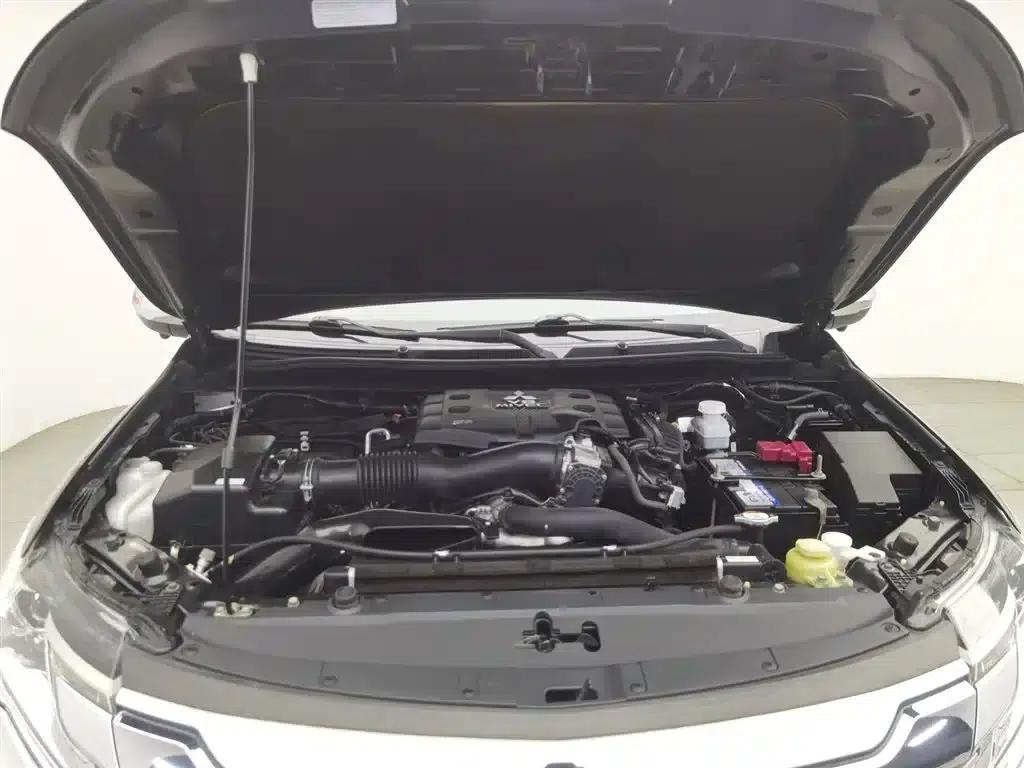 2018 Pajero Sport (Imported) 3.0L Parallel Import — миниатюра 6