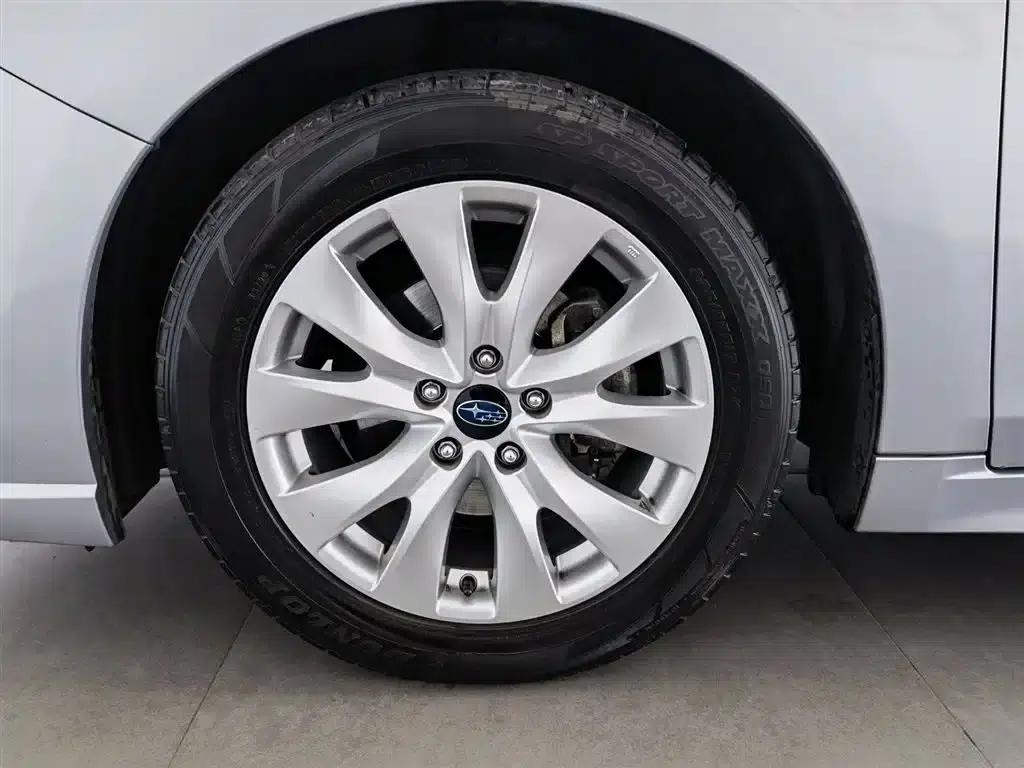 Legacy 2020 Facelift 2.5i AWD Fashion Edition — миниатюра 17