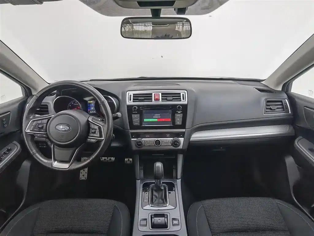 Legacy 2020 Facelift 2.5i AWD Fashion Edition — миниатюра 5