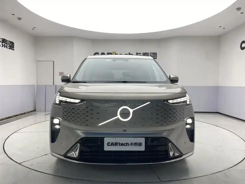 Volvo EM90 2025 Ultra 6-seater — миниатюра 3