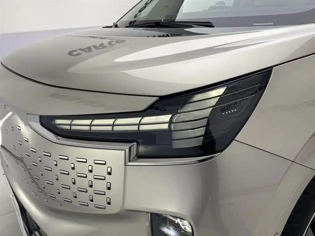 Volvo EM90 2025 Ultra 6-seater — миниатюра 9