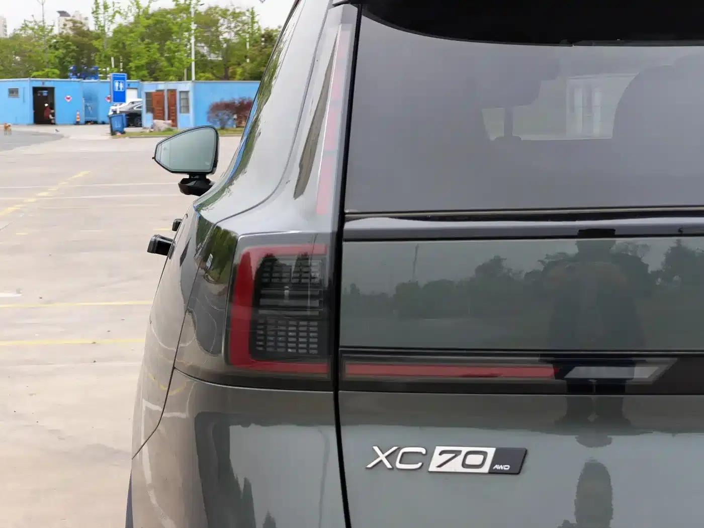 2026 Volvo XC70 Plug-in Hybrid, All-Wheel Drive, Ultra Range — миниатюра 7