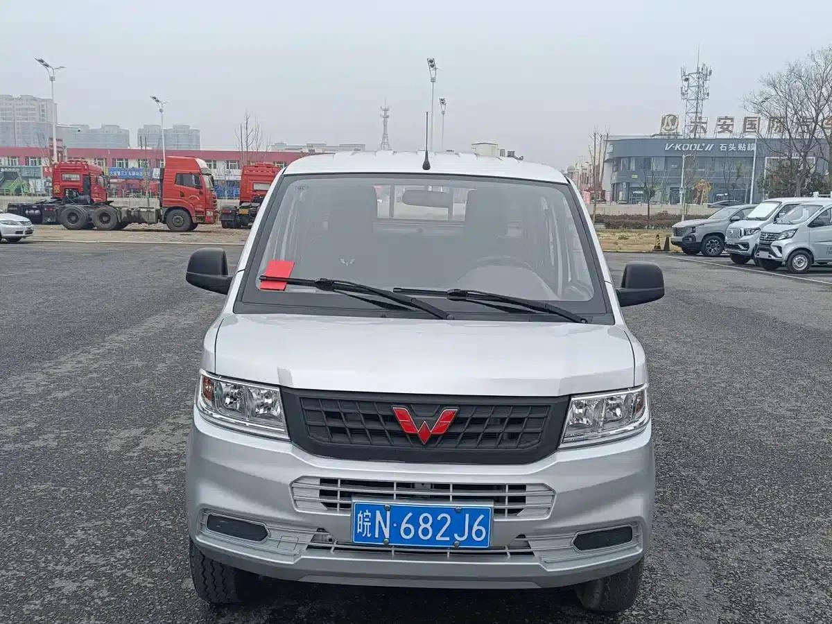 Wuling Rongguang New Card 2019 Model 1.5L Double Cab L3C — миниатюра 2