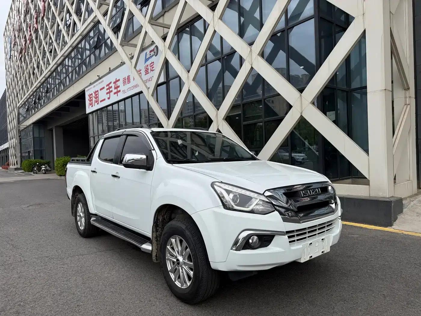 D-MAX 2020 1.9T 2WD Automatic Comfort Edition (National VI Emission Standard) RZ4E Hi-Power — миниатюра 1