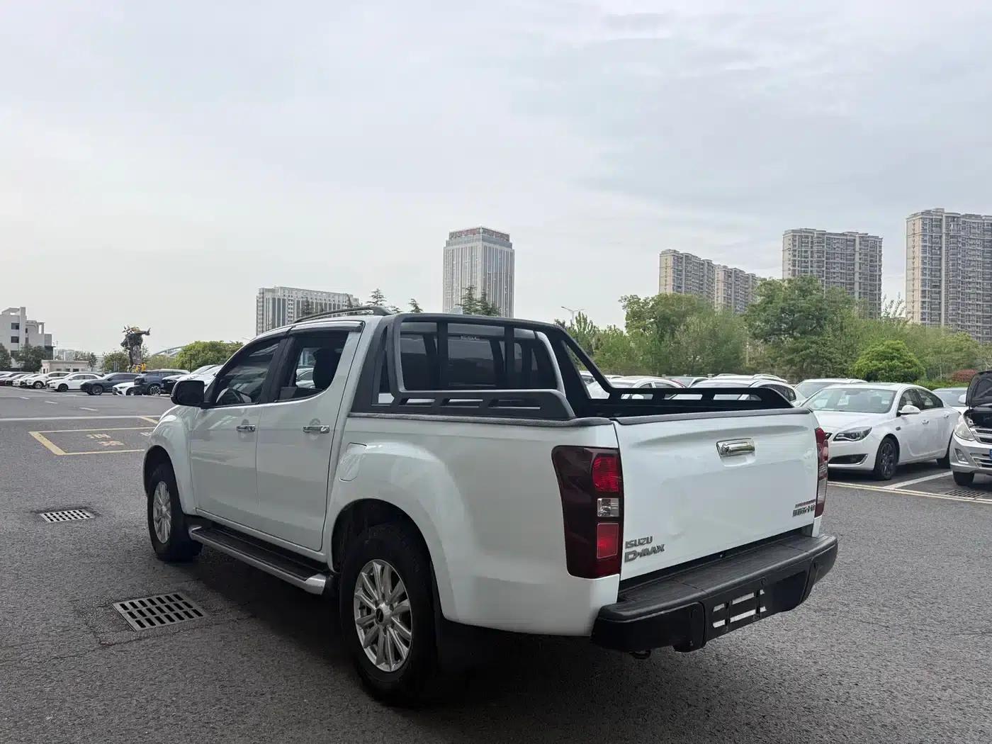 D-MAX 2020 1.9T 2WD Automatic Comfort Edition (National VI Emission Standard) RZ4E Hi-Power — миниатюра 13