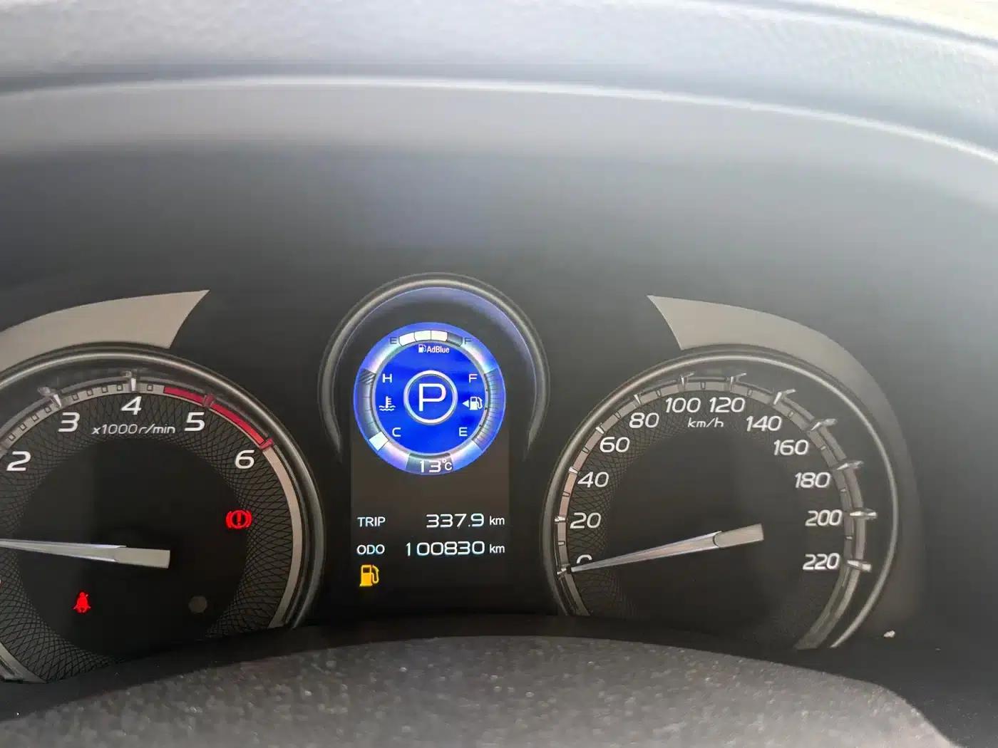 D-MAX 2020 1.9T 2WD Automatic Comfort Edition (National VI Emission Standard) RZ4E Hi-Power — миниатюра 9