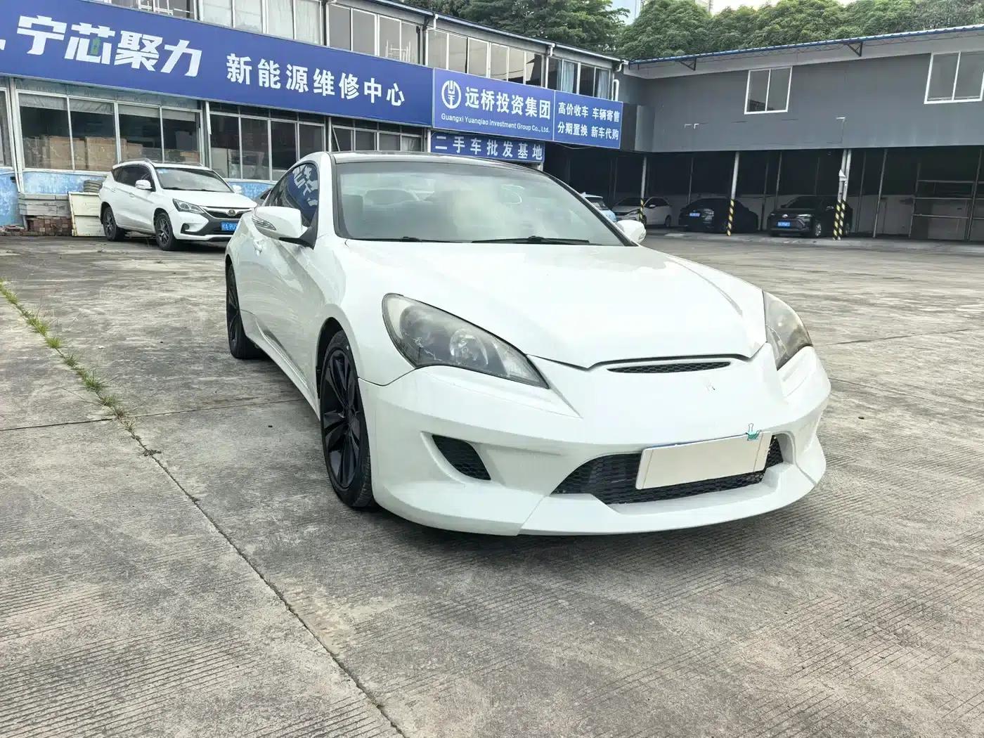 Genesis Coupe 2009 2.0T Automatic Luxury Edition — миниатюра 3