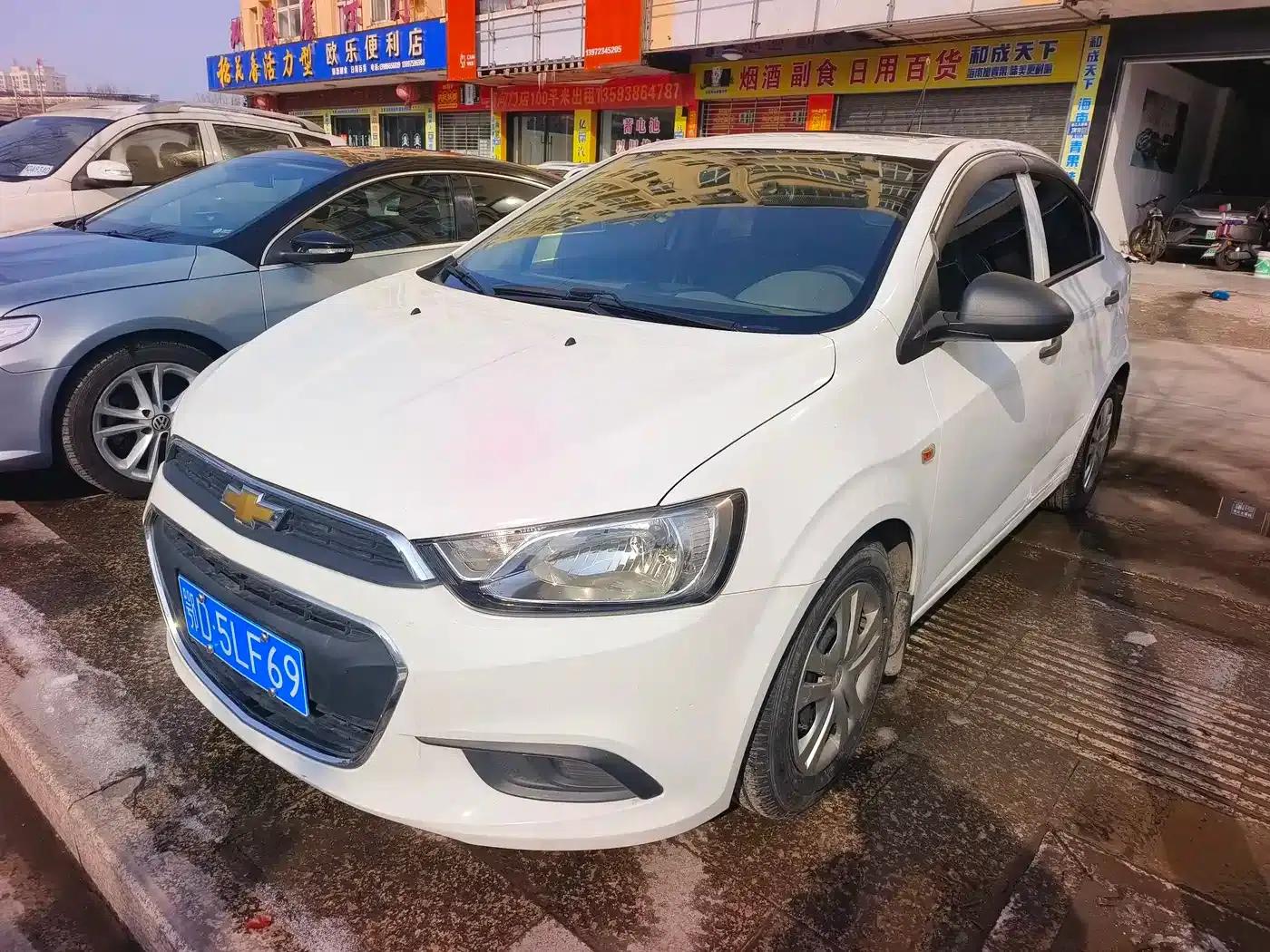 2014 Aveo Sedan 1.4SL AT Fashion Sunroof Edition — миниатюра 1
