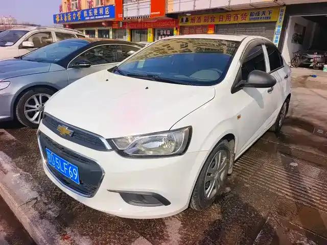2014 Aveo Sedan 1.4SL AT Fashion Sunroof Edition