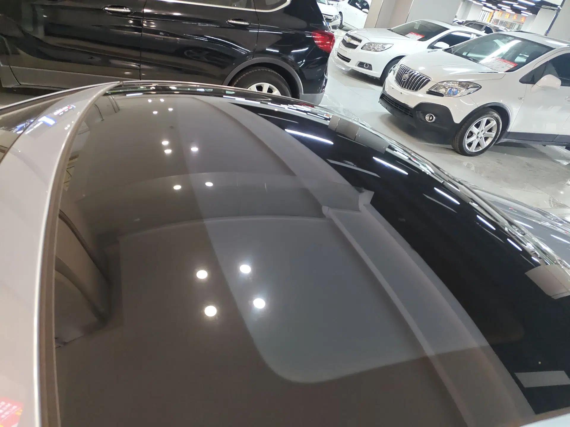 Mercedes-Benz SLK-Class 2011 SLK 200 Fashion Model — миниатюра 11
