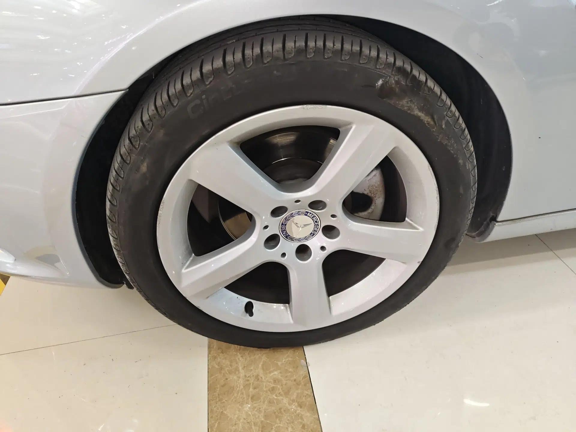 Mercedes-Benz SLK-Class 2011 SLK 200 Fashion Model — миниатюра 8