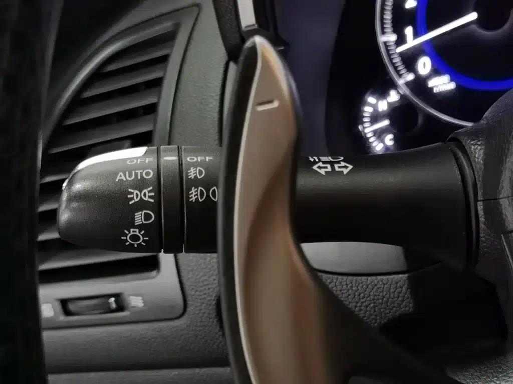 Infiniti QX70 2013 3.7L Standard Edition — миниатюра 21