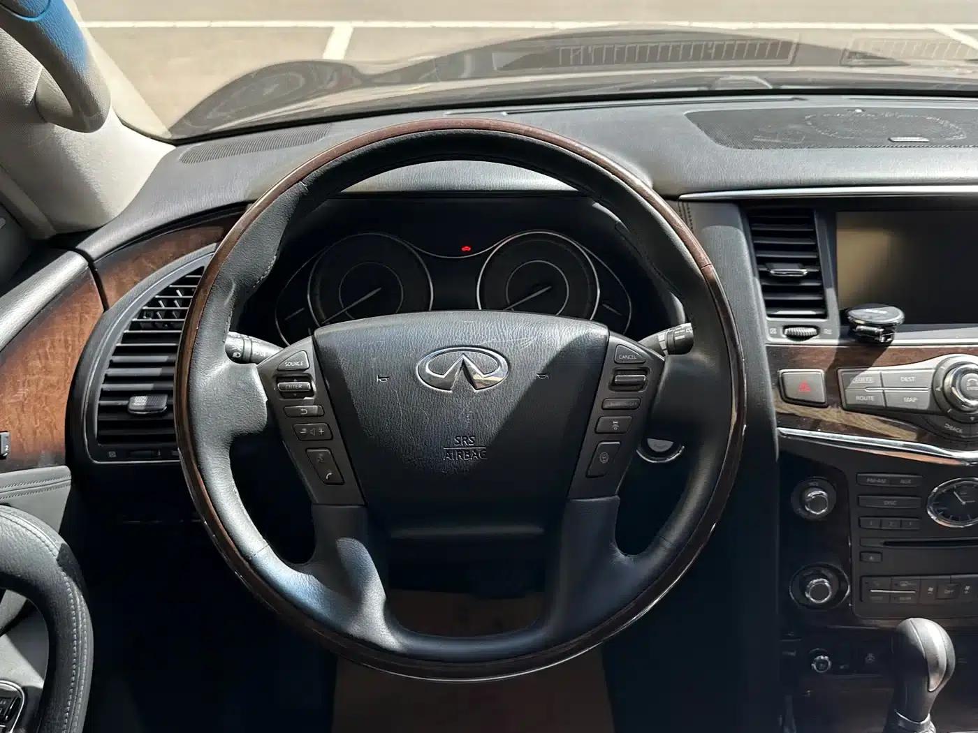 2011 Infiniti QX56 — миниатюра 13