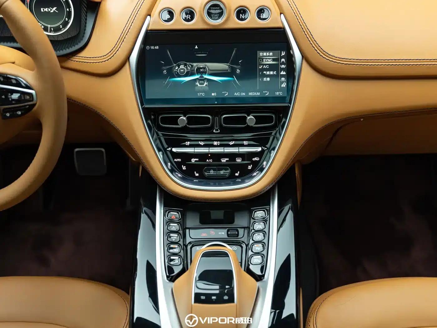 Aston Martin DBX 2020 4.0T V8 1913 First Edition Limited Edition — миниатюра 14