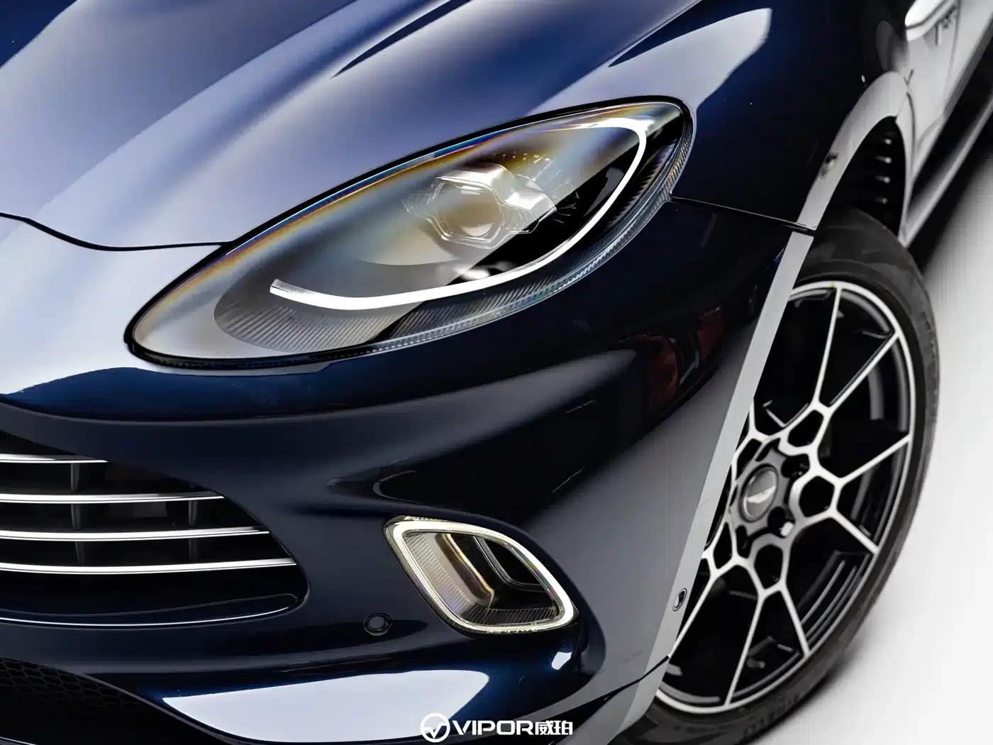 Aston Martin DBX 2020 4.0T V8 1913 First Edition Limited Edition — миниатюра 6